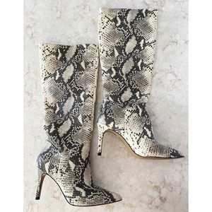 Steve Madden Kinga Beige Grey Faux Snakeskin Knee Boot 6 New